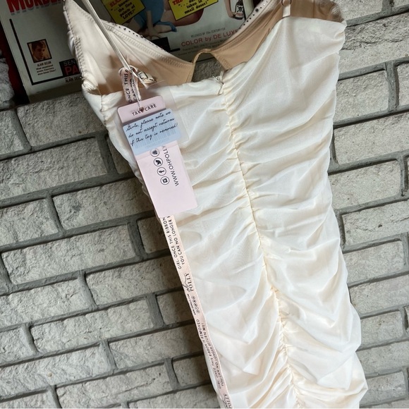 Oh Polly Dress - Picture 8 of 9